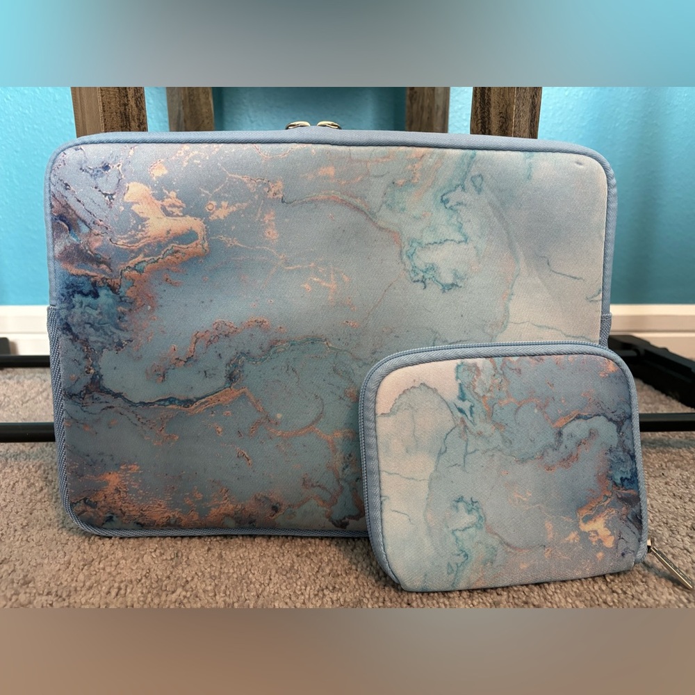 iMac Air cover with small accessories bag